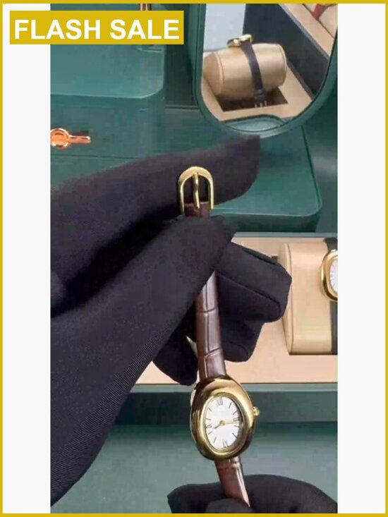 Elegant 24mm Oval Bangle Watch - Quartz Wristwatch - Dainty Vintage Style main image 4